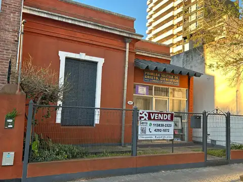 Salón Comercial Ubicado en La Calle Loria 617, Lomas de Zamora.