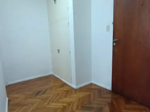 Departamento en Alquiler en Primera Junta, $ 700.000