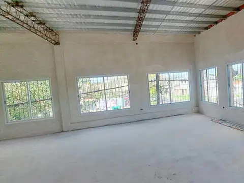 Local en Alquiler en Parque Casado, $ 1.000.000