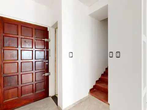 Depto Tipo Casa en Venta en Villa Real, USD 198.000