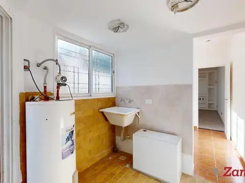 Depto Tipo Casa en Venta con 1 cocheras