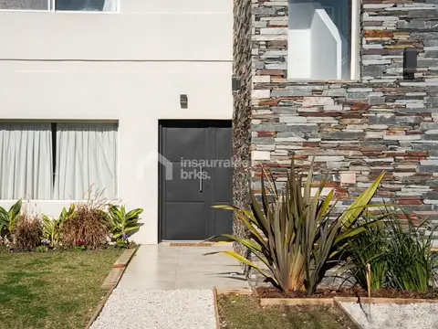 CASA EN VENTA 3 DORMITORIOS, EN BARRIO NAUTICO VILA MARINA 1, VILLANUEVA, TIGRE! LOTE INTERNO!