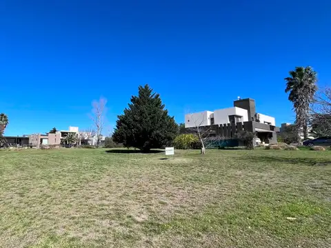 VENTA LOTE EN VALLE DEL GOLF 1507 M ETAPA 2