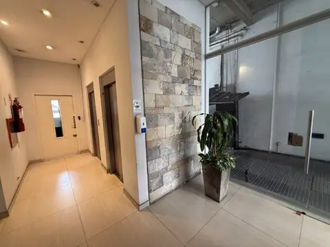 Departamento en Alquiler en Banfield, $ 600.000