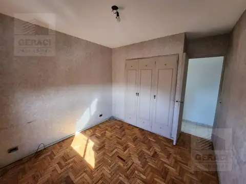 Departamento en Alquiler en Floresta, $ 690.000