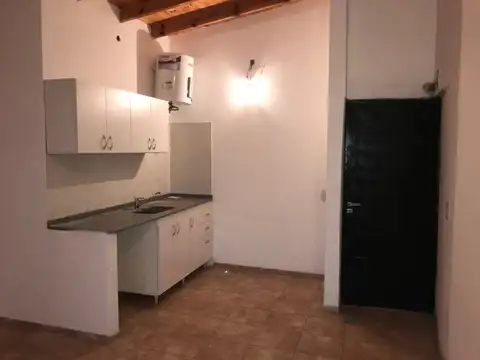 Departamento en Alquiler en Burzaco, $ 400.000