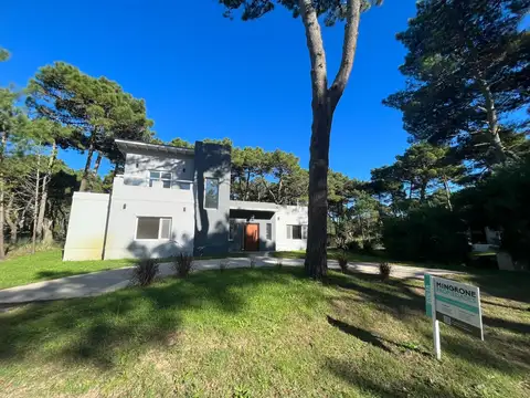 De Los Alamos y Vela Mayor