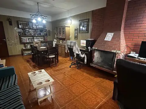 Depto Tipo Casa en Venta en Villa Maipú, USD 128.000