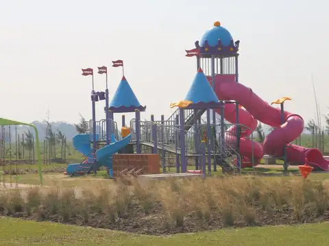 Venta Terreno de 300m2 sobre la avenida en EcoVida, Villa Amelia - EcoVida - 300 m2 Avenida