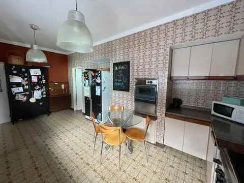 VENTA DEPARTAMENTO 5 AMBIENTES, CON GRAN TERRAZA, APTO CREDITO
