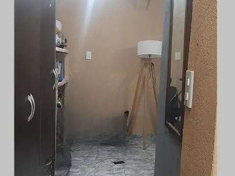Depto Tipo Casa en Venta en Morón Sur, USD 43.000