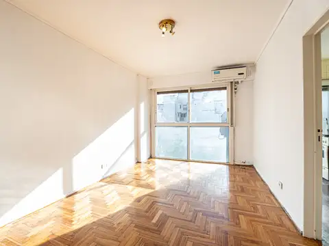 ¡Maravilloso 2 Ambientes con cochera y baulera en Venta en Belgrano!