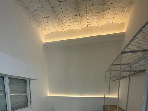 Depto Tipo Casa en Venta al Este