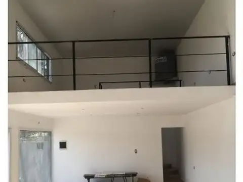 Local Comercial sobre Ruta 9 - Funes