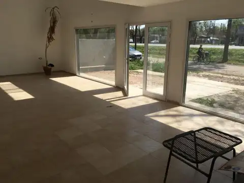 Local en Alquiler en Centro, $ 750.000