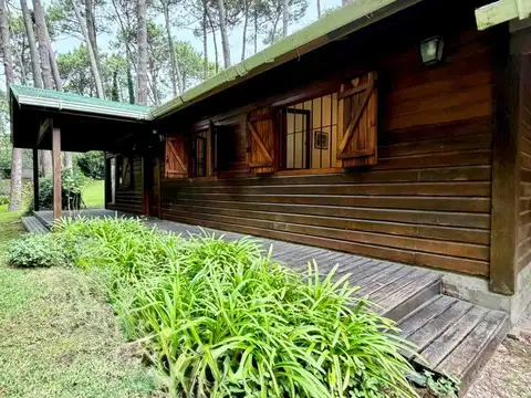 Casa en Venta en Carilo, USD 189.000