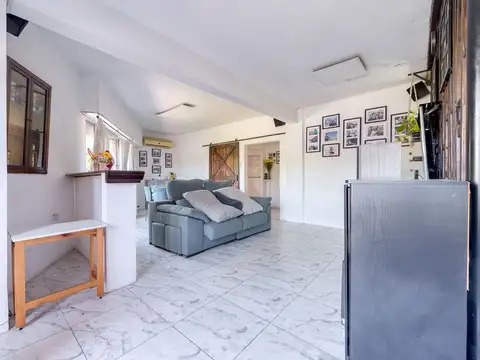 Depto Tipo Casa en Venta con 1 cocheras
