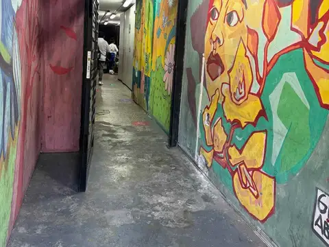 Local en Venta 50 años