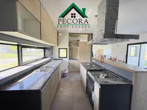 Casa en Venta al Noroeste