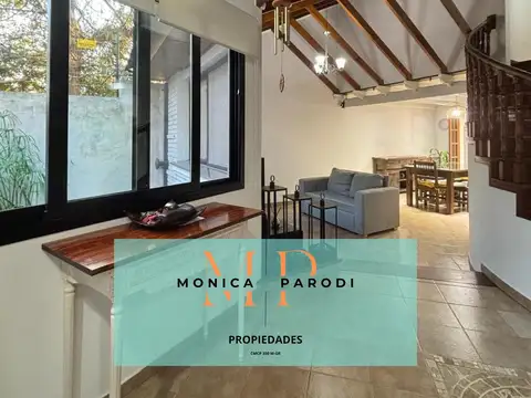 Casa 4 ambientes con 2 baños
