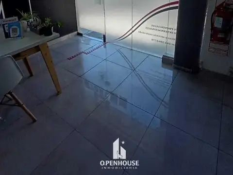 OPENHOUSE vende excelente local en Galería Vía del Sol