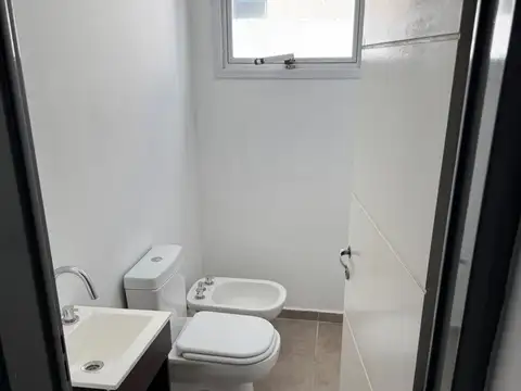 Depto Tipo Casa en Venta 5 años