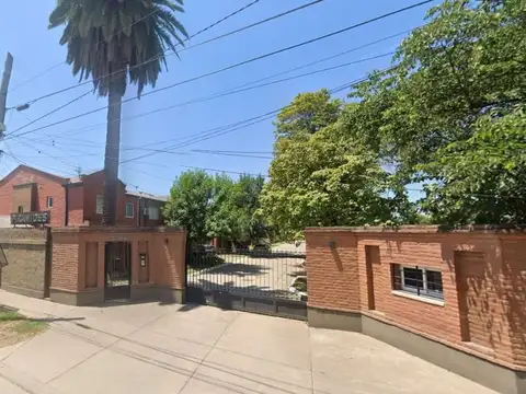 DUPLEX EN VENTA - LAMADRID 2044 - YERBA BUENA