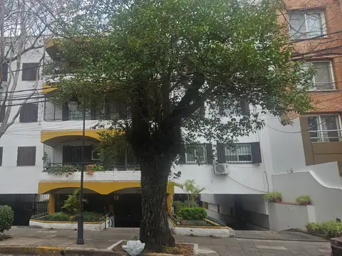 Alquiler Cochera fija en Edificio San Isidro centro
