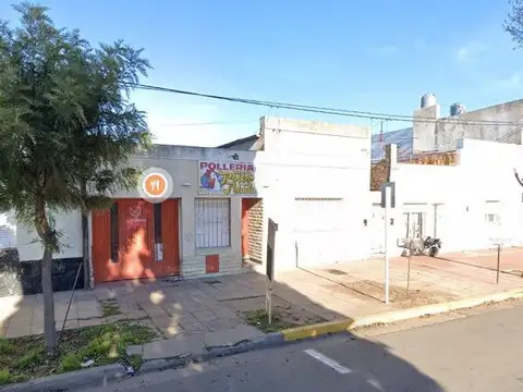 Avenida San Martin e/ Avenida Republica y Laprida