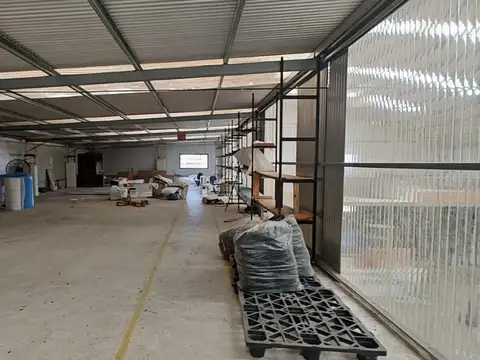 Galpón en Panamaricana y 202 Ubicado en Planta Industrial