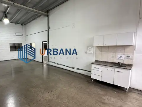 Galpon 4.800m2 mas oficinas, docks de carga y sprinklers
