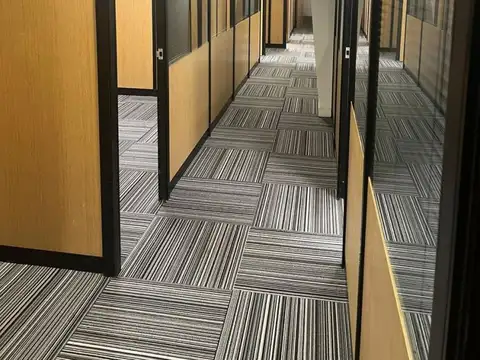 Oficina en Venta 60 años