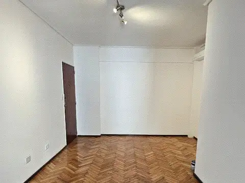 Hermoso departamento 3 ambientes con cocina independiente - bajas expensas - villa del parque
