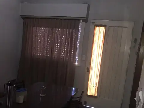 Depto Tipo Casa en Venta 40 años