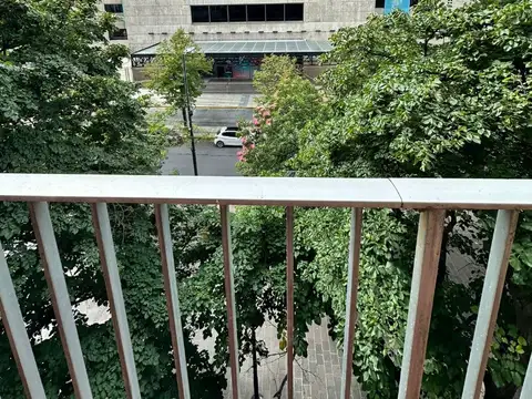 Departamento 4 ambientes con 3 baños