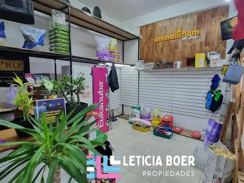 Local en Alquiler en Villa Ballester, $ 700.000