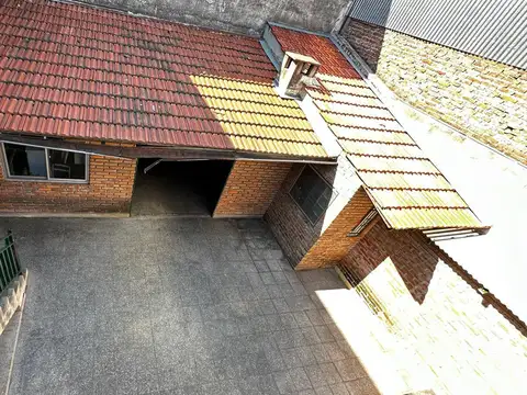 VENTA - PH - 4 AMBIENTES - SIN EXPENSAS - PATIO - QUINCHO - TERRAZA - POMPEYA - PERMUTA