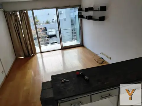 Departamento en Alquiler en Coghlan, $ 980.000