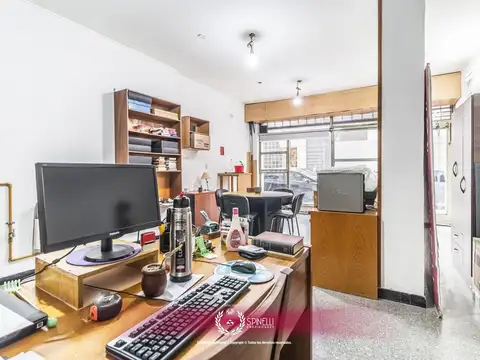 Avenida Carlos Calvo 1700