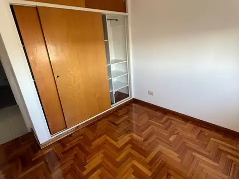 Departamento en Alquiler en San Justo, $ 800.000