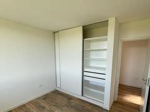 Departamento en Alquiler en Fisherton, $ 1.500.000