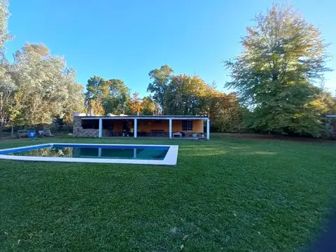 Hermosa y amplia Quinta en Exaltacion de la Cruz