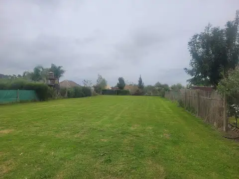 Terreno en Venta 20  mts Fondo