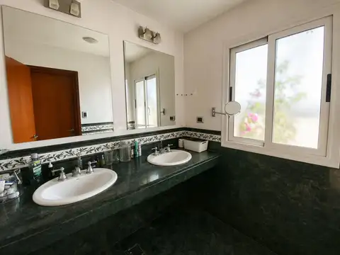 Casa en aquiler, La Plata