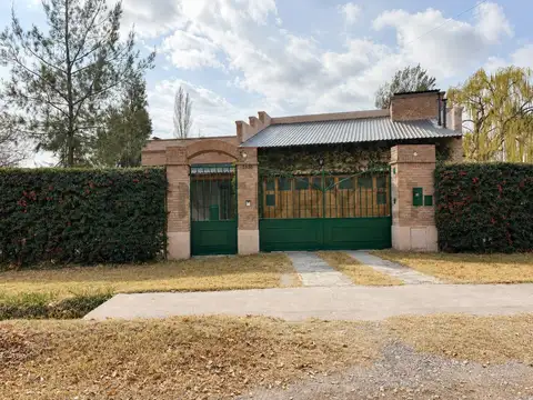 VENTA DE CASA EN LAS PAREDES, SAN RAFAEL MENDOZA. ID: 352659