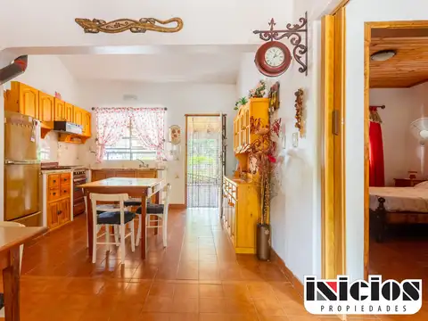 Casa: Quinteros N° 3046 E/ Cobos y Suarez - Nueva Atlántis - C1064