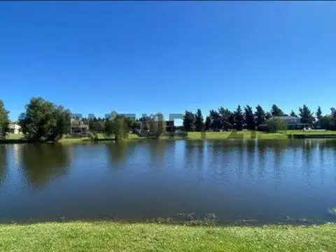 VENTA LOTE LAGUNA, EL CAZAL, FINANCIADO