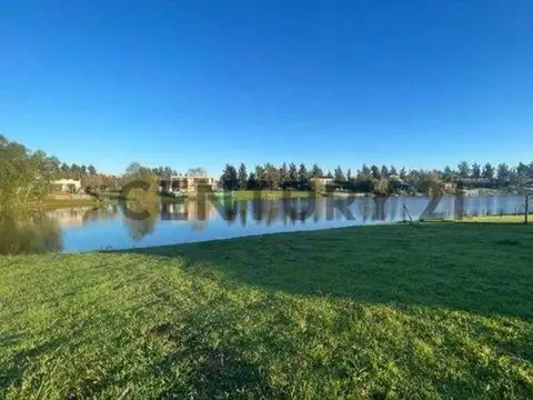 Terreno en Venta en El Cazal, USD 46.500