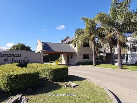 Departamento en   Barrancas de Iraola