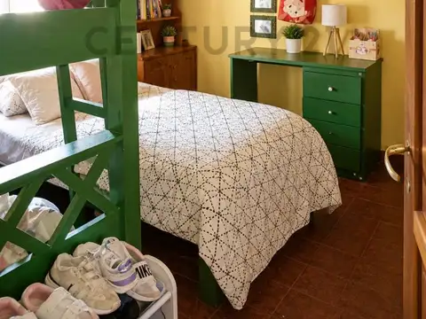 CASA EN VENTA BARRIO LAMBARÉ, MASCHWITZ